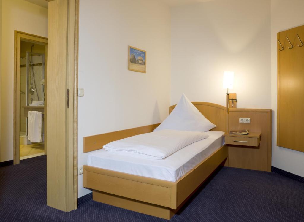 Hotel Landgasthof Hohenauer Hof Szoba fotó